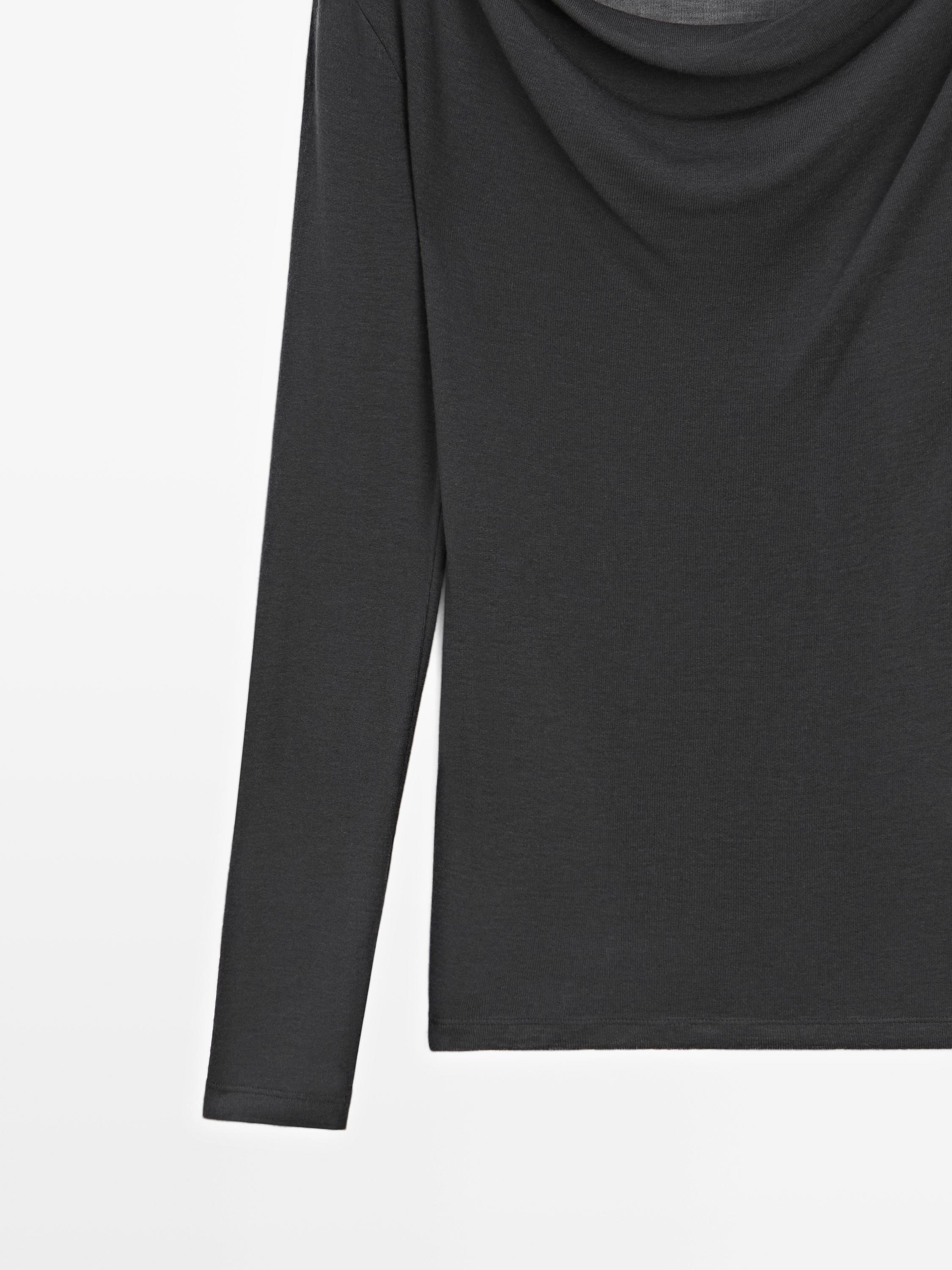 Long sleeve T-shirt with draped neckline